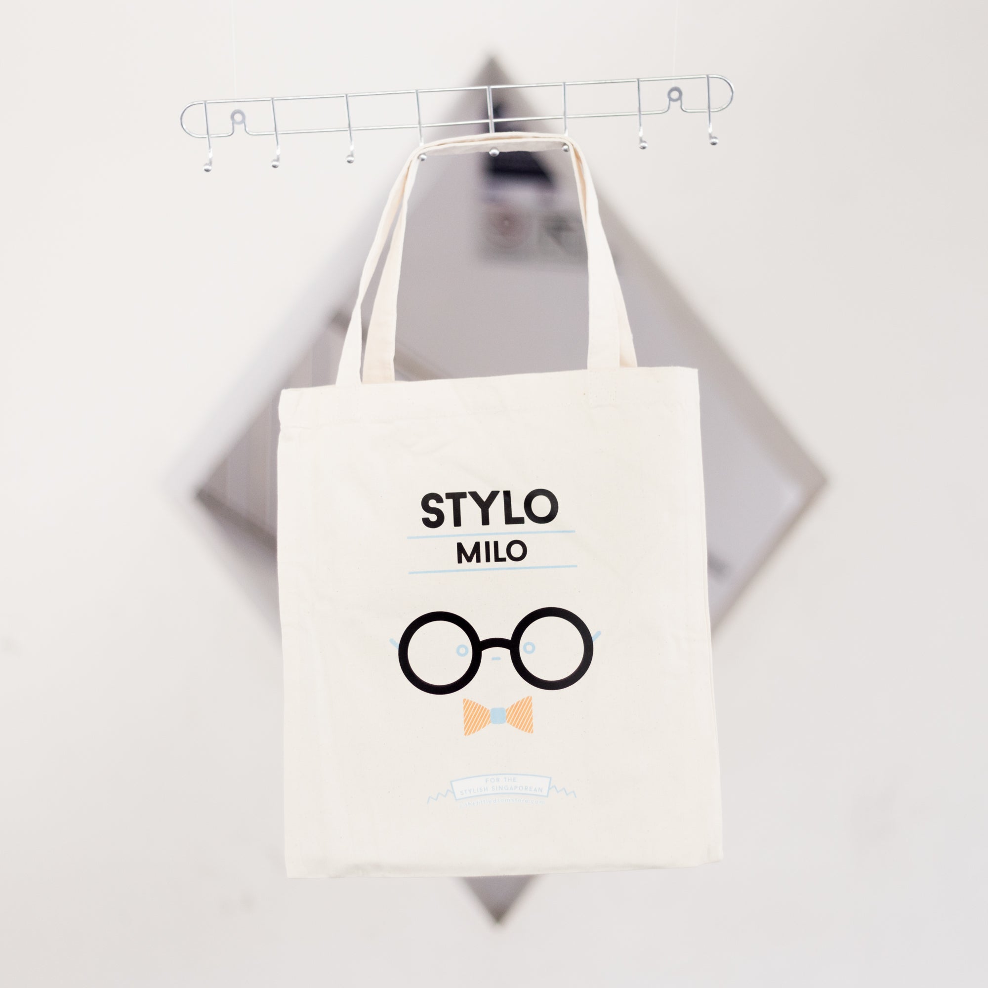 Milo tote hot sale